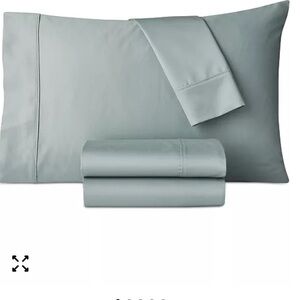 Premium Bedding Set in Soft Light Blue
